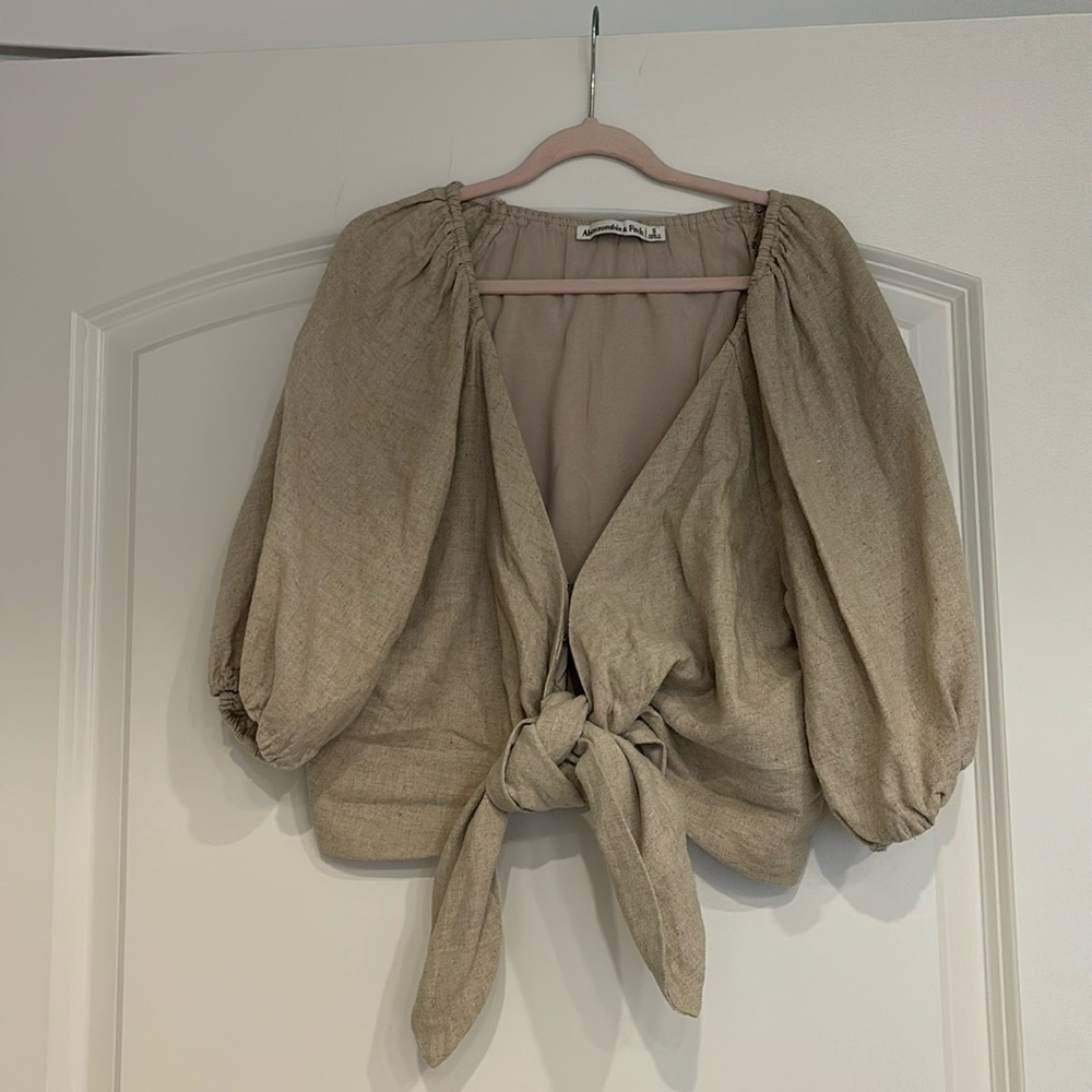 Abercrombie & Fitch Front-Tie Linen Top